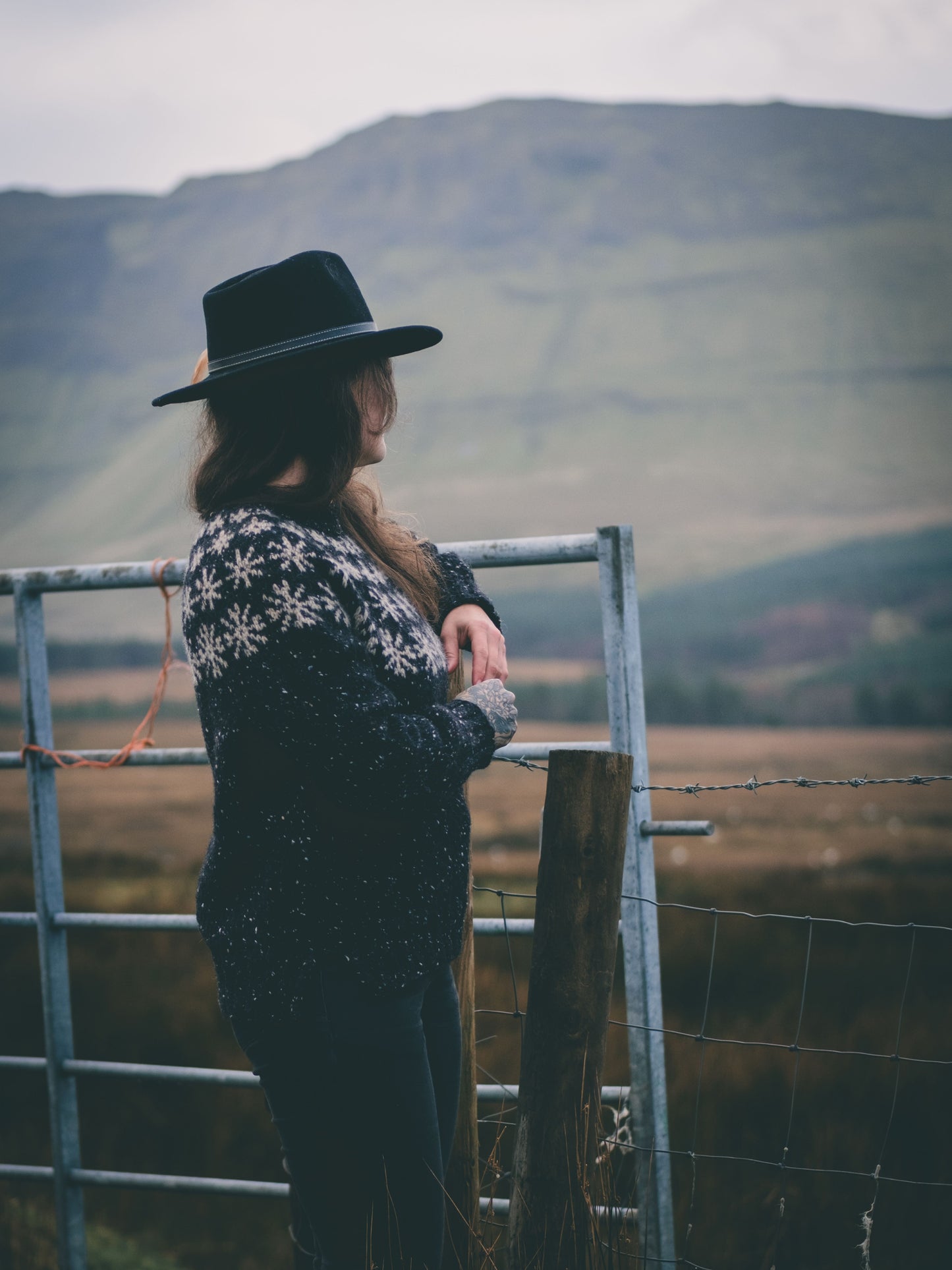 NORTHBOUND SWEATER